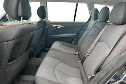 Musta Mercedes-Benz E 2007 kuva 8.