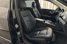 musta Mercedes-Benz E 2009 kuva 11.