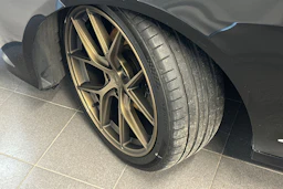 musta Mercedes-Benz E 2009 kuva 27.