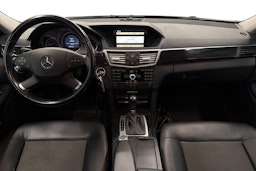 musta Mercedes-Benz E 2009 kuva 9.