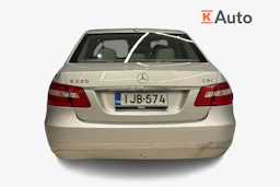 Harmaa Mercedes-Benz E 2009 kuva 3.