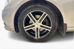 Harmaa Mercedes-Benz E 2009 kuva 9.