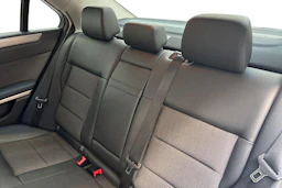 sininen Mercedes-Benz E 2009 kuva 8.