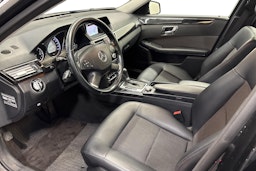 musta Mercedes-Benz E 2009 kuva 7.