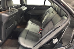 musta Mercedes-Benz E 2009 kuva 10.