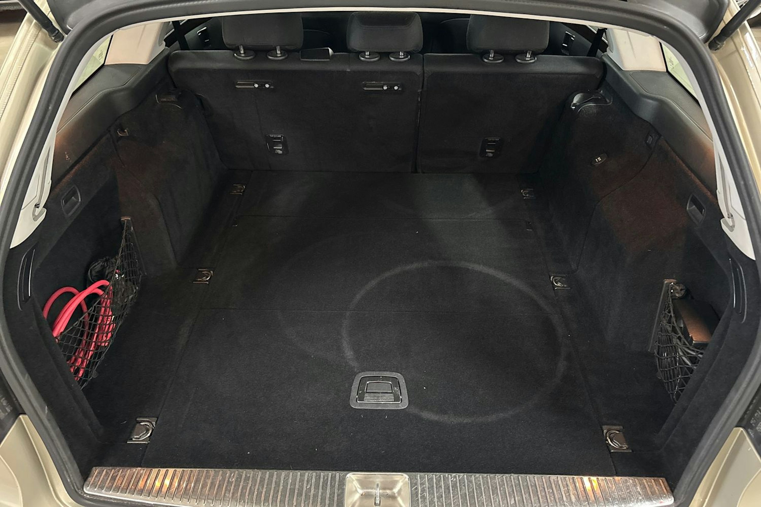 met. ruskea (beige) Mercedes-Benz E 2009 kuva 14.
