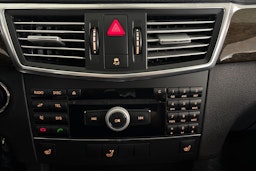 met. ruskea (beige) Mercedes-Benz E 2009 kuva 25.