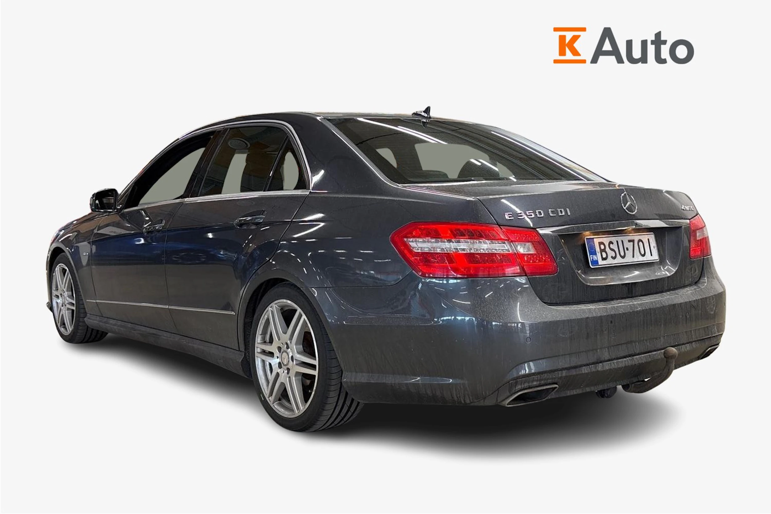 harmaa Mercedes-Benz E 2010 kuva 2.