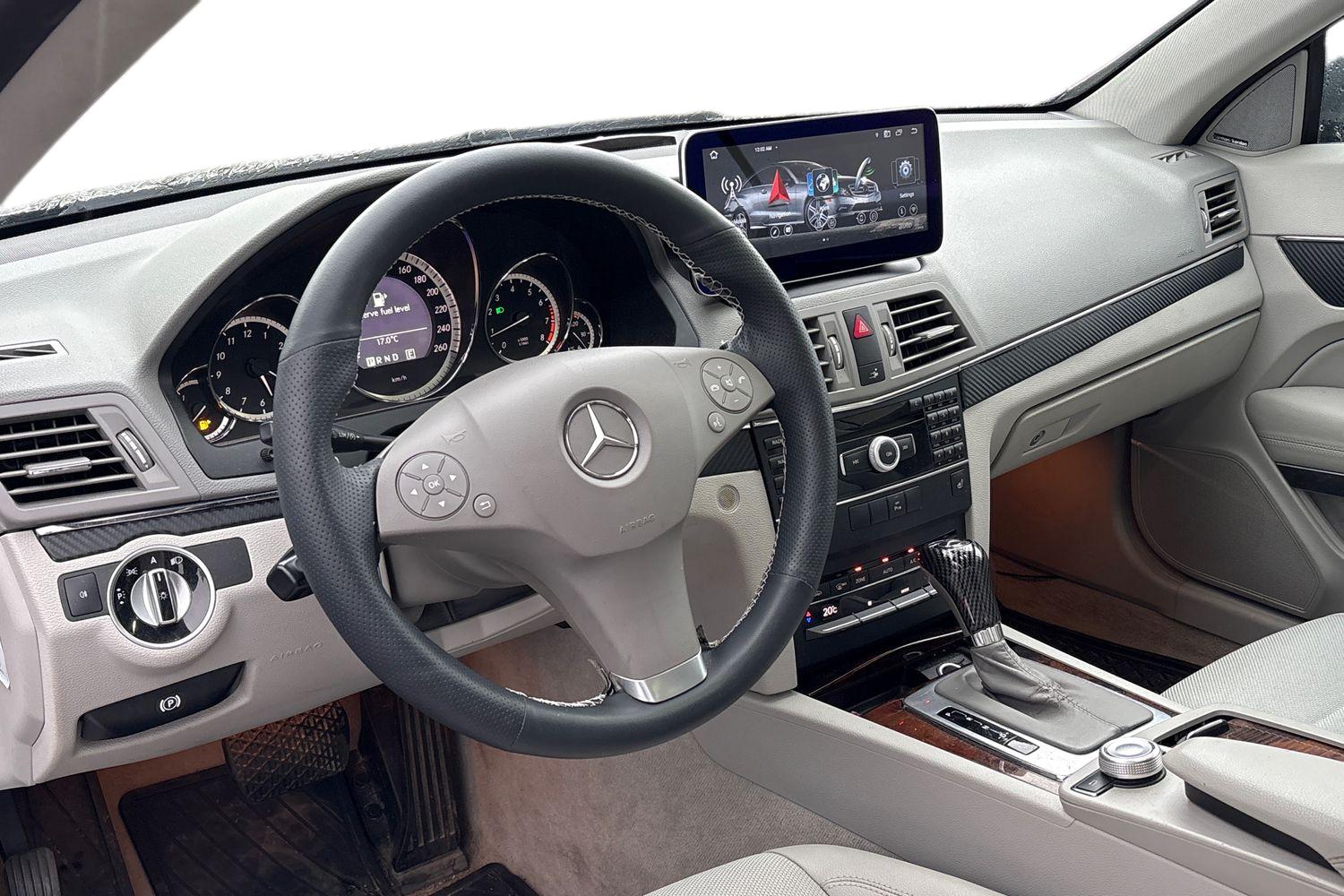 Mercedes-Benz E 250 CGI BE Coupé A 2010, photo 3/5