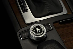 sininen Mercedes-Benz E 2010 kuva 23.