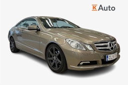 harmaa Mercedes-Benz E 2010 kuva 1.