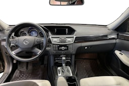 met. ruskea (beige) Mercedes-Benz E 2010 kuva 9.