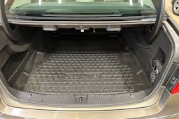 met. ruskea (beige) Mercedes-Benz E 2010 kuva 14.