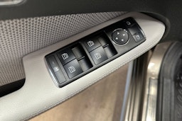 met. ruskea (beige) Mercedes-Benz E 2010 kuva 15.