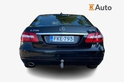 musta Mercedes-Benz E 2010 kuva 3.