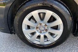 musta Mercedes-Benz E 2010 kuva 9.