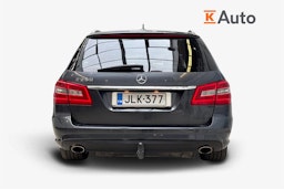 Mercedes-Benz E 2010 kuva 3.
