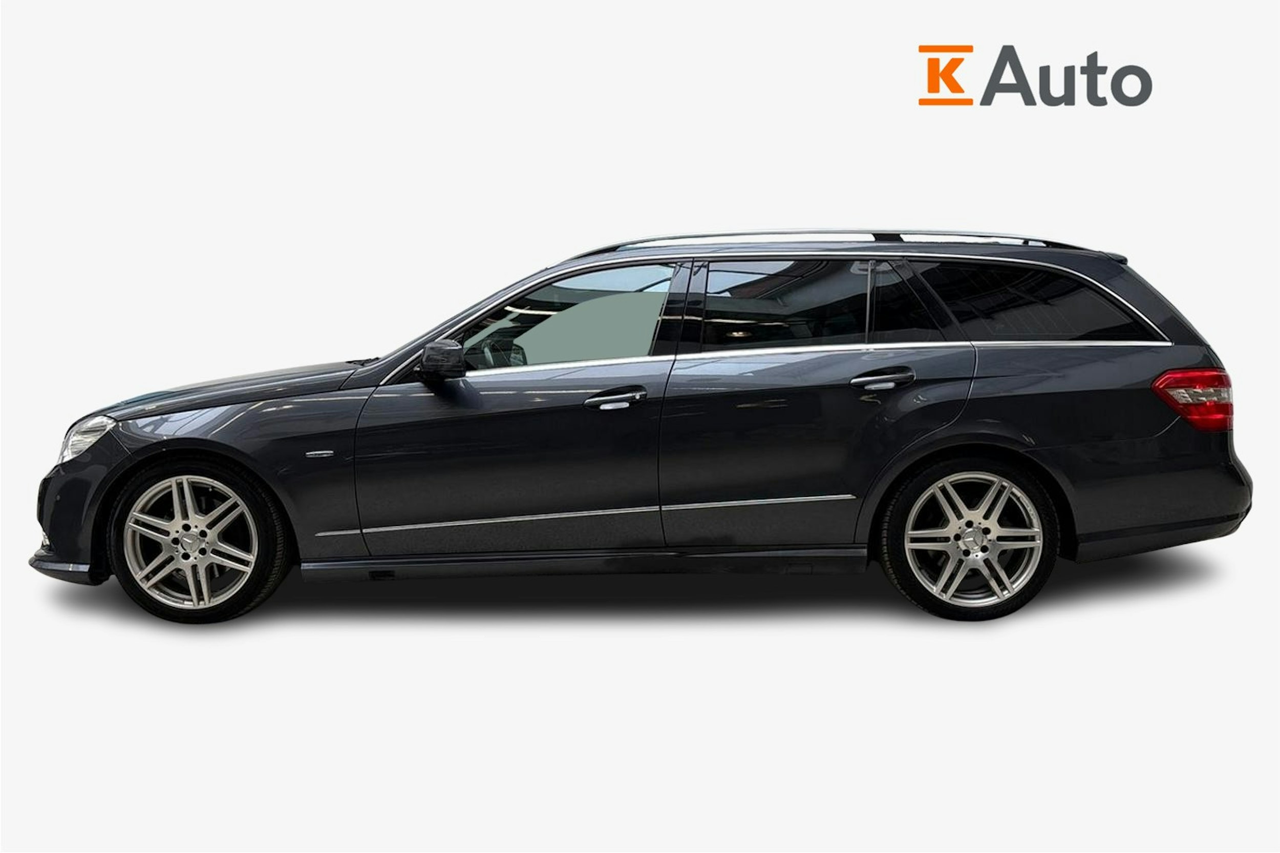 Mercedes-Benz E 2010 kuva 6.