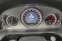 Mercedes-Benz E 2010 kuva 19.