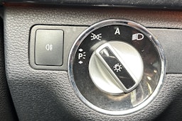 Mercedes-Benz E 2010 kuva 20.