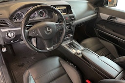 valkoinen Mercedes-Benz E 2010 kuva 7.