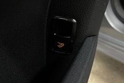 harmaa Mercedes-Benz E 2010 kuva 27.