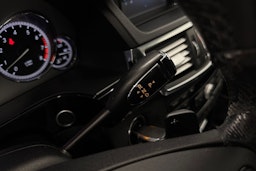 harmaa Mercedes-Benz E 2010 kuva 26.