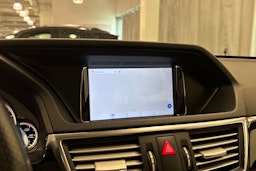 harmaa Mercedes-Benz E 2010 kuva 28.