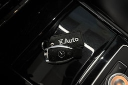 harmaa Mercedes-Benz E 2010 kuva 30.