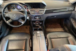 Harmaa Mercedes-Benz E 2010 kuva 7.