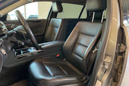 Harmaa Mercedes-Benz E 2010 kuva 13.