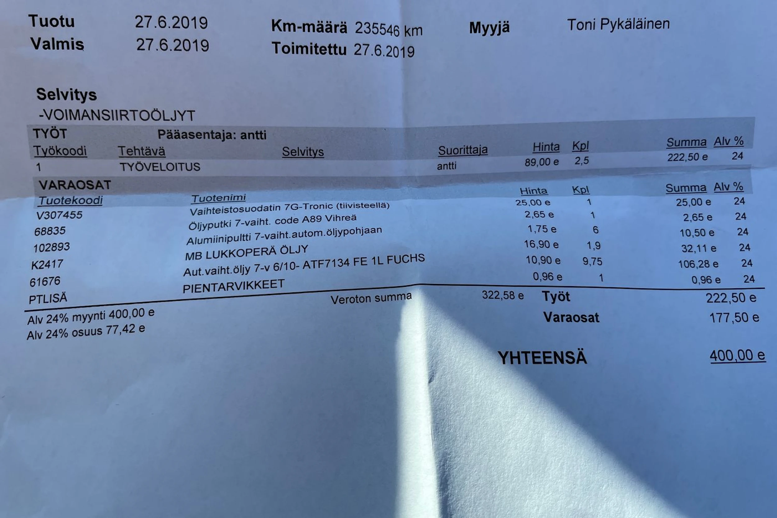 Harmaa Mercedes-Benz E 2010 kuva 32.