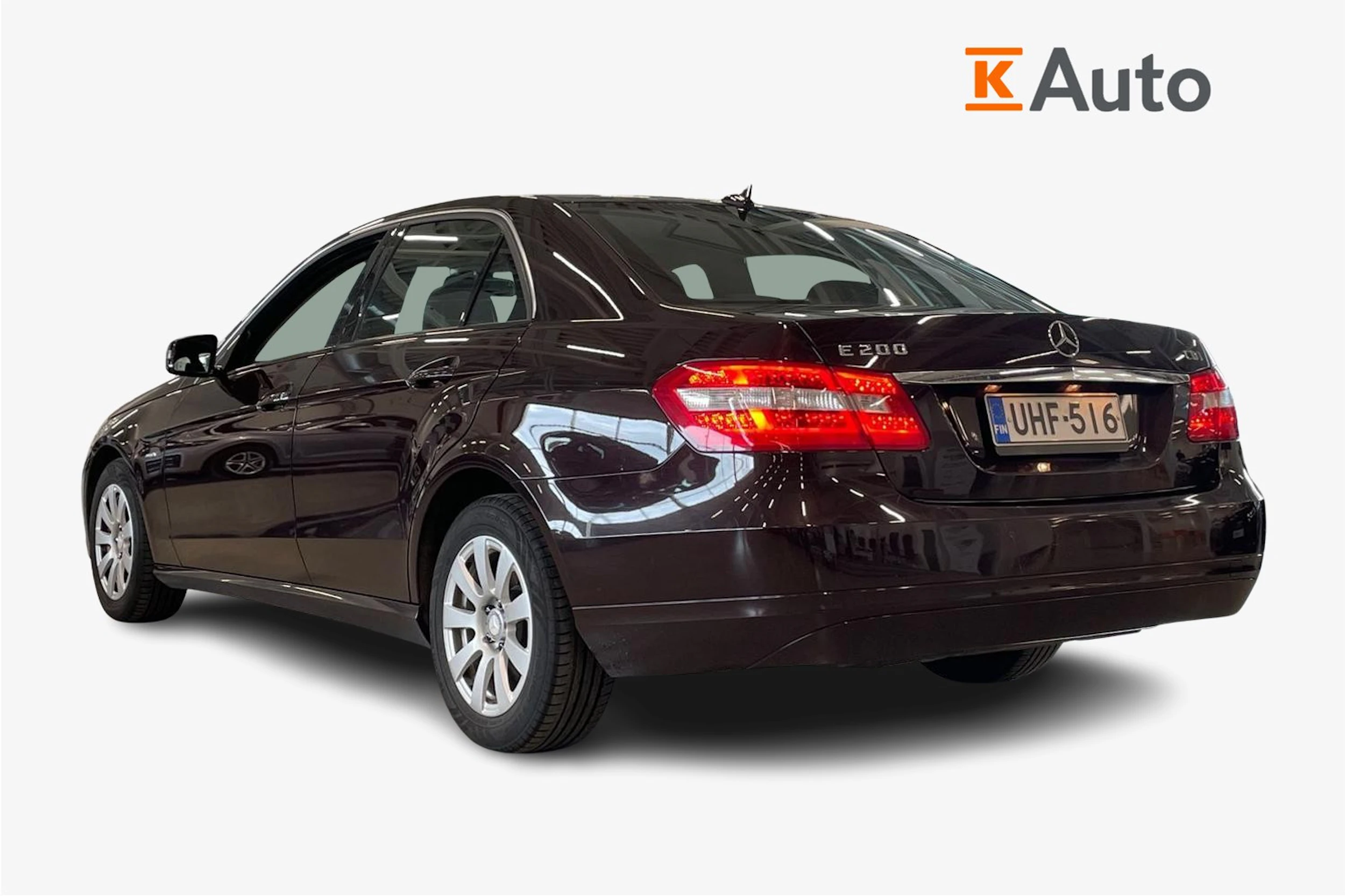 ruskea (beige) Mercedes-Benz E 2010 kuva 2.
