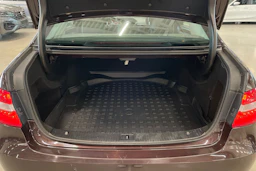 ruskea (beige) Mercedes-Benz E 2010 kuva 23.