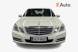 valkoinen Mercedes-Benz E 2010 kuva 4.