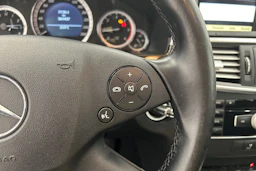 valkoinen Mercedes-Benz E 2010 kuva 13.