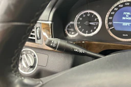 valkoinen Mercedes-Benz E 2010 kuva 14.