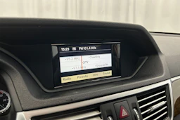 valkoinen Mercedes-Benz E 2010 kuva 15.