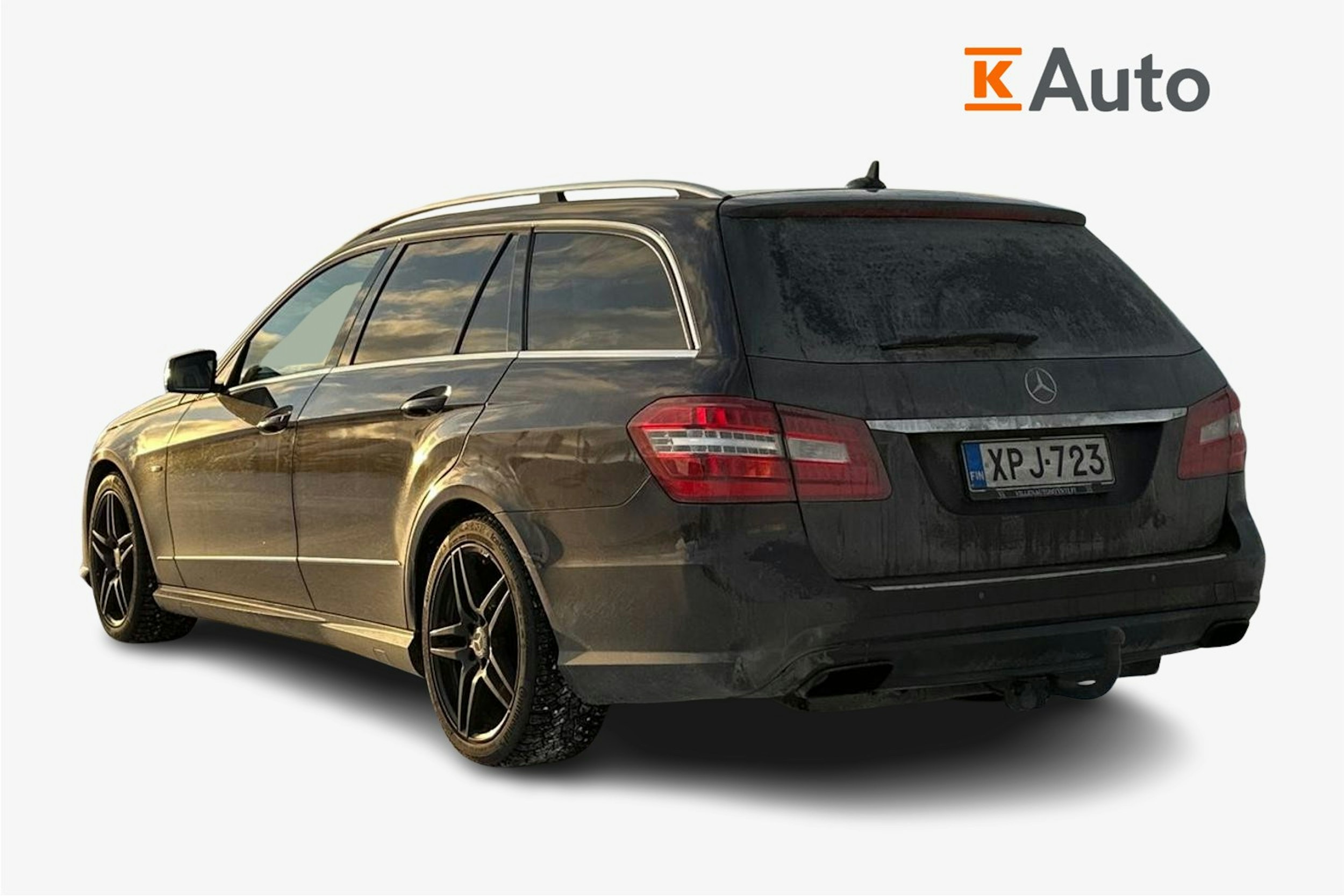 ruskea (beige) Mercedes-Benz E 2010 kuva 2.