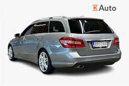 harmaa Mercedes-Benz E 2011 kuva 2.