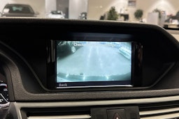 harmaa Mercedes-Benz E 2011 kuva 21.