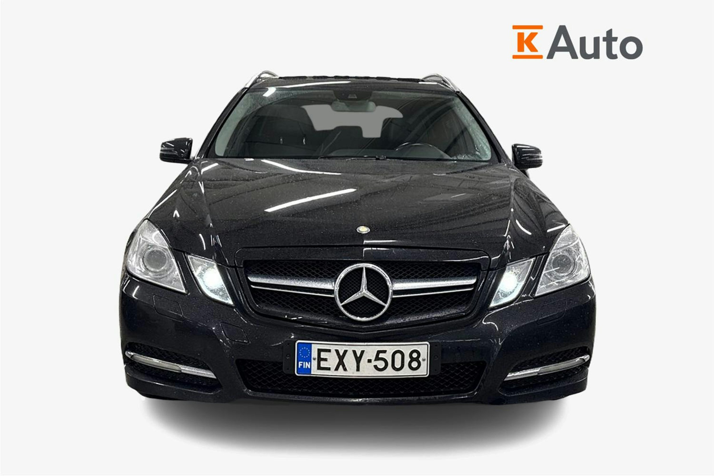 Harmaa Mercedes-Benz E 2011 kuva 5.