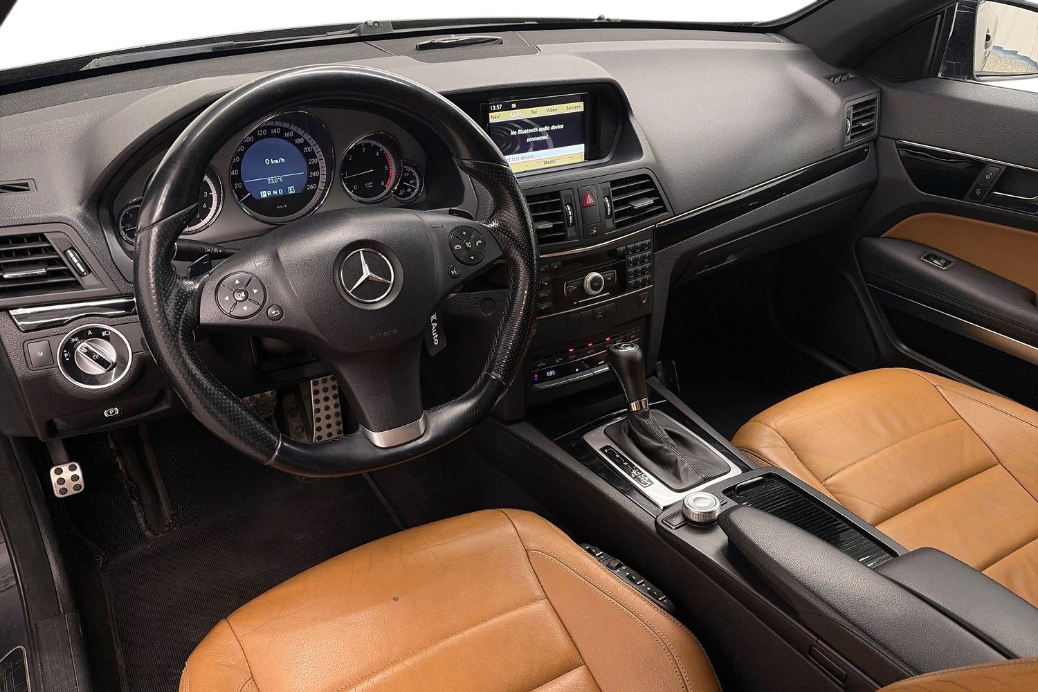Mercedes-Benz E 220 CDI BE Coupé AMG 2011, bild 6/26
