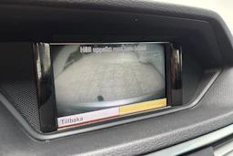 Hopea Mercedes-Benz E 2011 kuva 25.