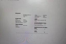 Hopea Mercedes-Benz E 2011 kuva 40.