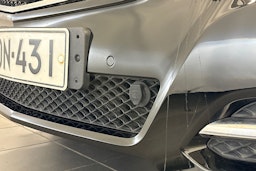 musta Mercedes-Benz E 2011 kuva 27.