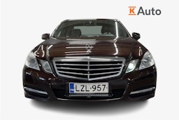 ruskea (beige) Mercedes-Benz E 2011 kuva 5.