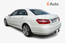 Valkoinen Mercedes-Benz E 2011 kuva 2.
