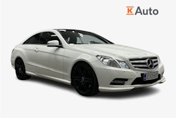 valkoinen Mercedes-Benz E 2012 kuva 1.