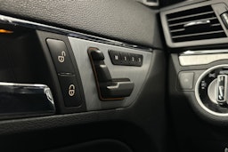 valkoinen Mercedes-Benz E 2012 kuva 20.